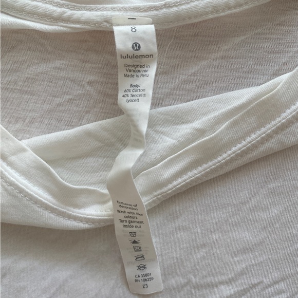 Lululemon white cropped tshirt - Picture 4 of 5